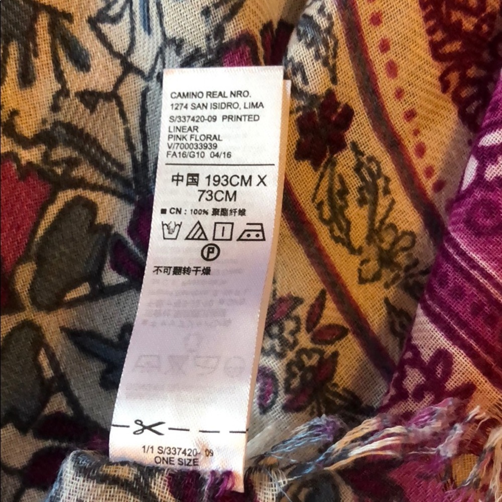 Patterned scarf - Picture 5 of 5